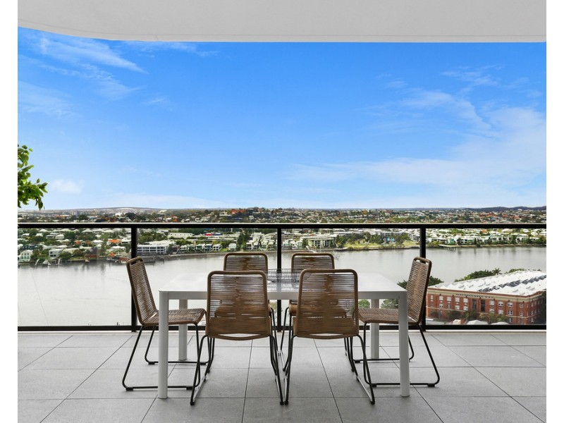 1192/12 Longland Street, Newstead QLD 4006