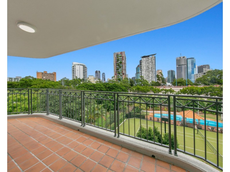15/1 Goodwin Street, Kangaroo Point QLD 4169