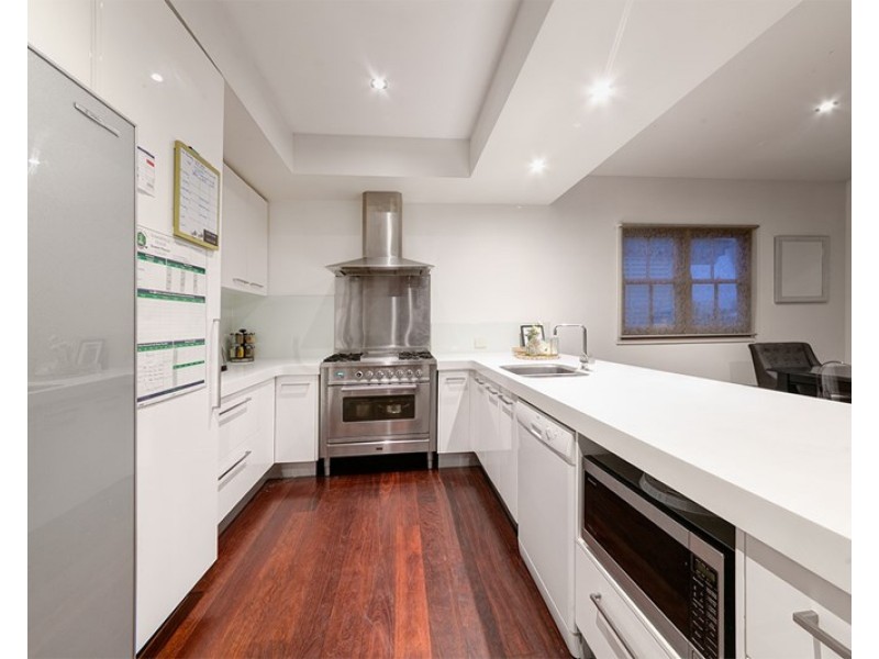 89 Sinclair Street, Kangaroo Point QLD 4169