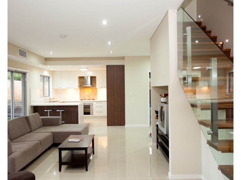 1215a Stanley Street, Coorparoo QLD 4151