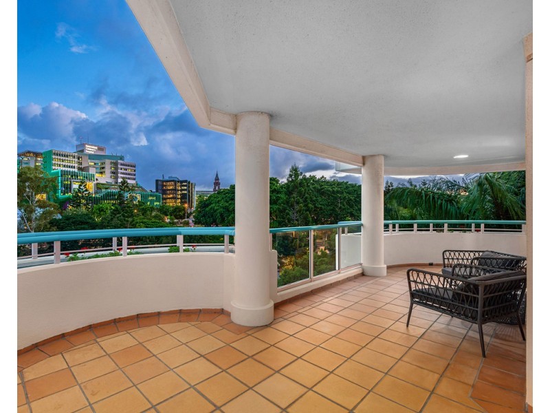 42/410 Stanley Street, South Bank QLD 4101