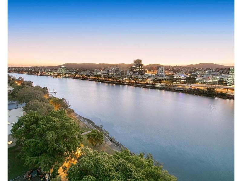 10504/25 Bouquet Street, South Brisbane QLD 4101