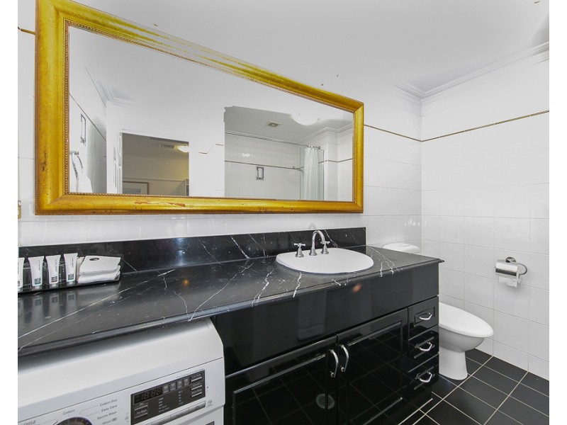 1018/255 Ann Street, Brisbane City QLD 4000