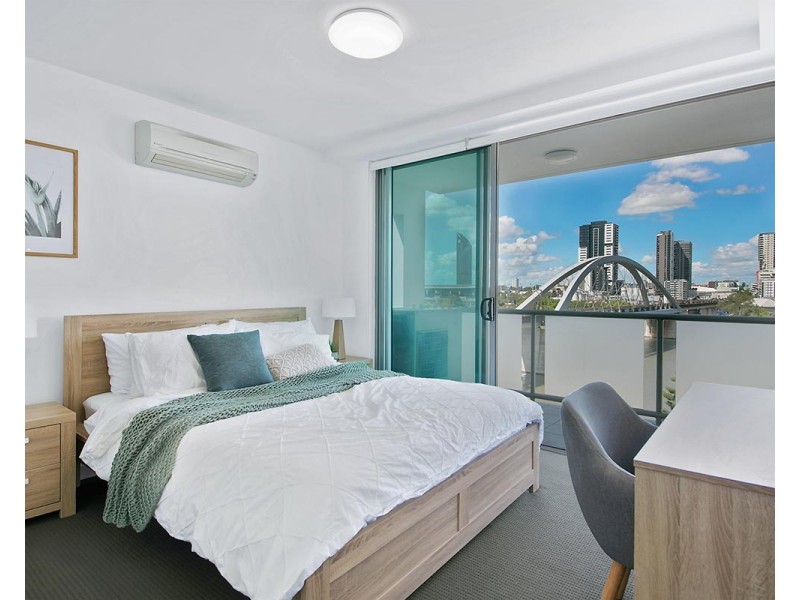 2406/92 Quay Street, Brisbane City QLD 4000