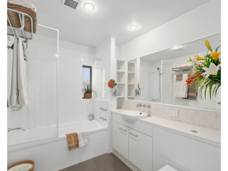 1301/212 Margaret Street, Brisbane City QLD 4000