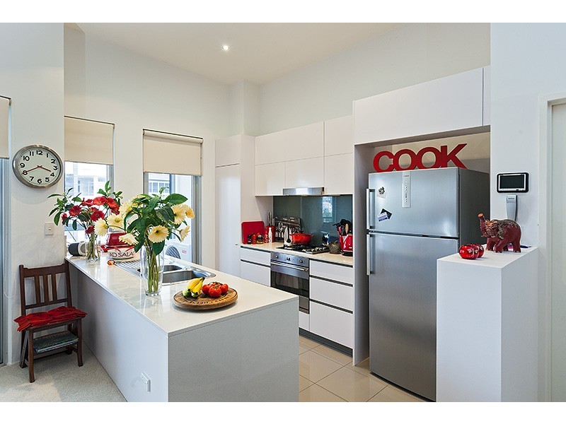 68/363 Coronation Drive, Auchenflower QLD 4066