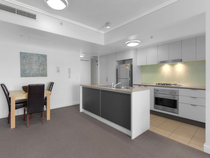 2605/108 Albert Street, Brisbane City QLD 4000