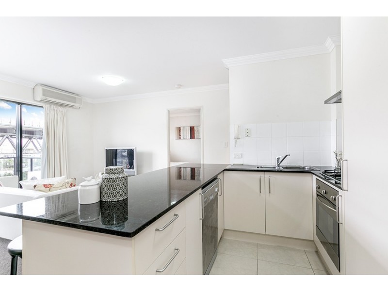 17/161 Main Street, Kangaroo Point QLD 4169