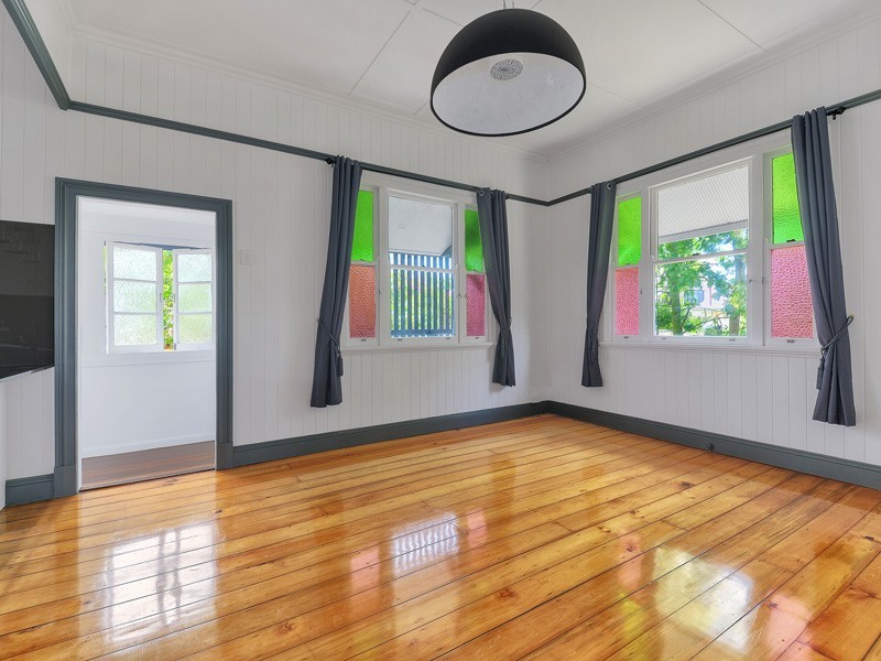 43 Leonard Street, Woolloongabba QLD 4102