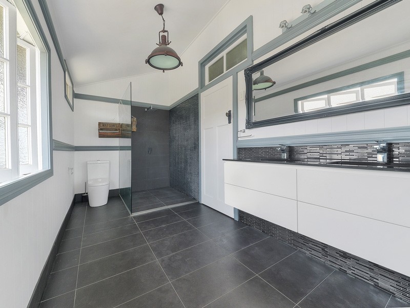 43 Leonard Street, Woolloongabba QLD 4102