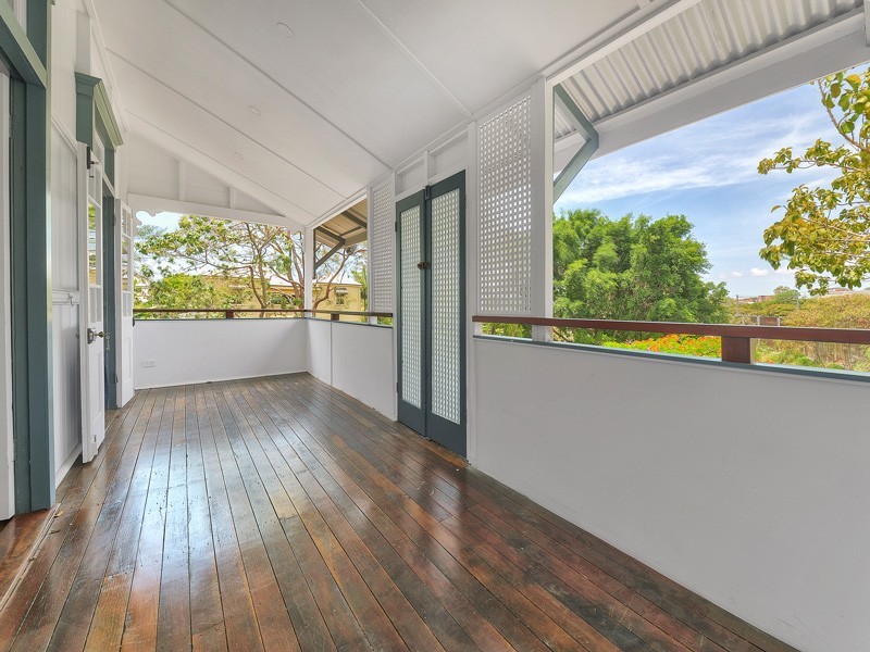 43 Leonard Street, Woolloongabba QLD 4102
