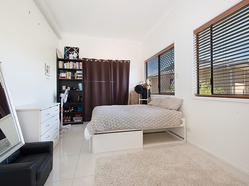 14 Rymer Street, Carina QLD 4152