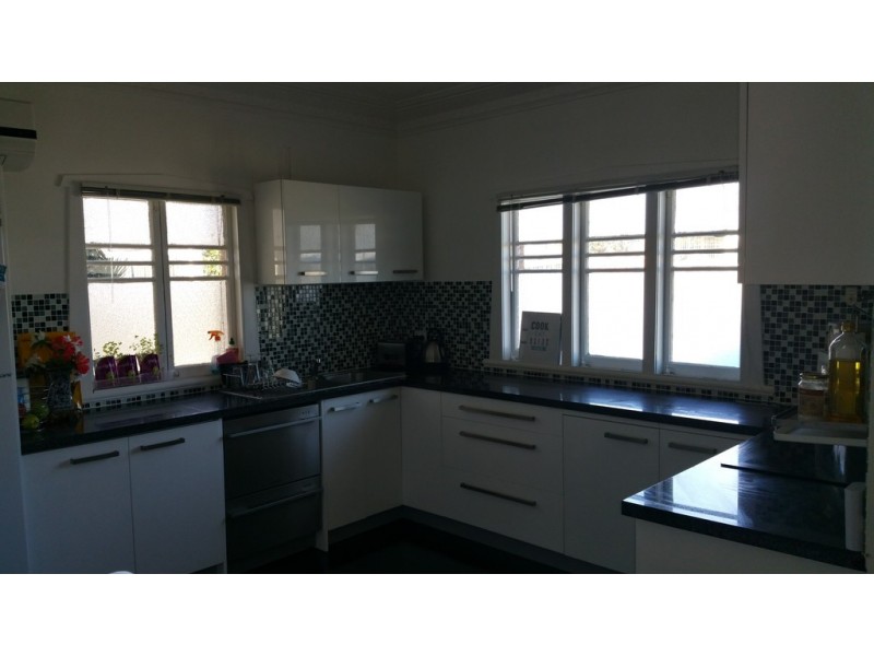 1/225 Hamilton Road, Wavell Heights QLD 4012