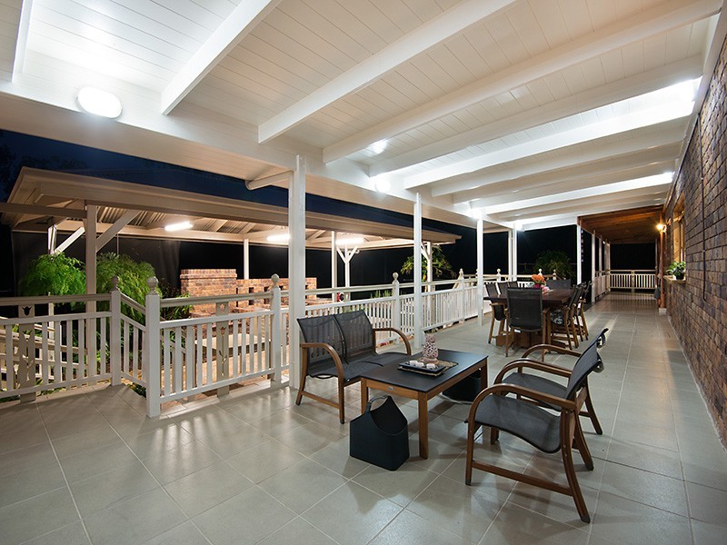 1576 Old Cleveland Road, Belmont QLD 4153