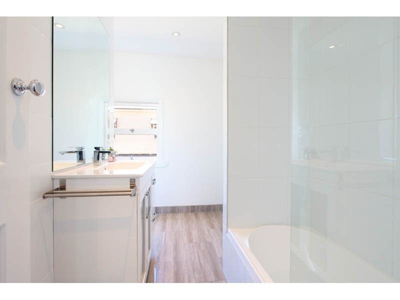 37 Norman Street, East Brisbane QLD 4169