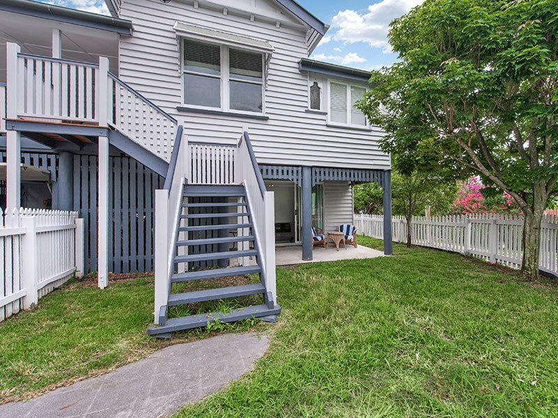 52B Clyde Street, Herston QLD 4006