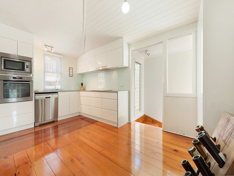 52A Clyde Street, Herston QLD 4006