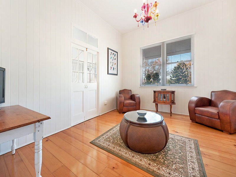52A Clyde Street, Herston QLD 4006