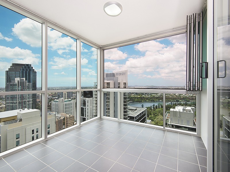 3708/108 Albert Street, Brisbane City QLD 4000