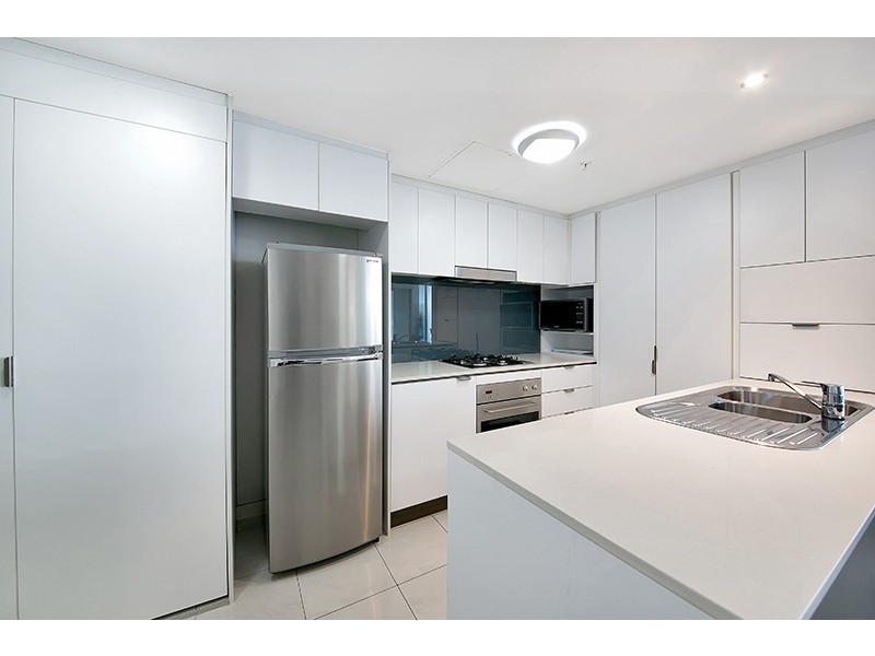 3307/108 Albert Street, Brisbane City QLD 4000