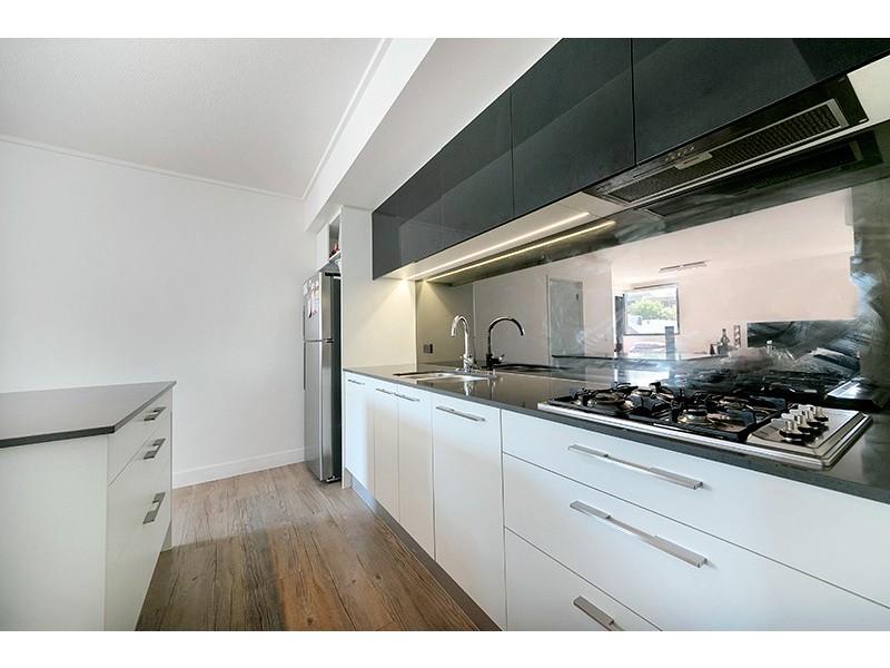 15/125 Melbourne Street, South Brisbane QLD 4101