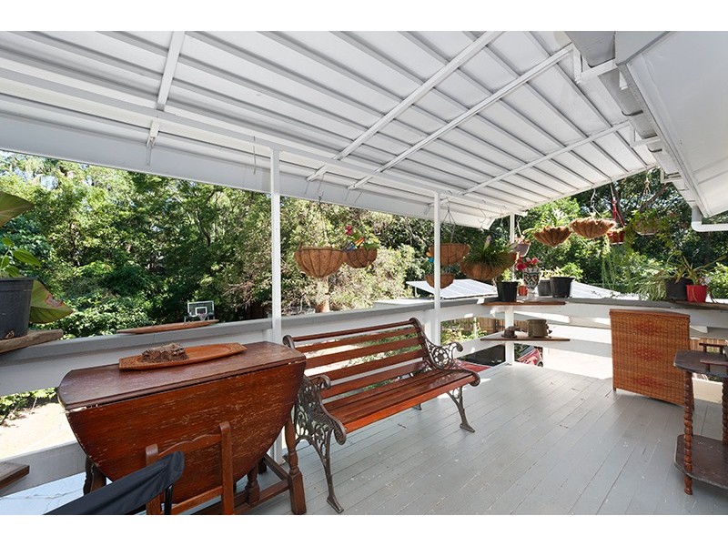 8 Emerson Street, Toowong QLD 4066