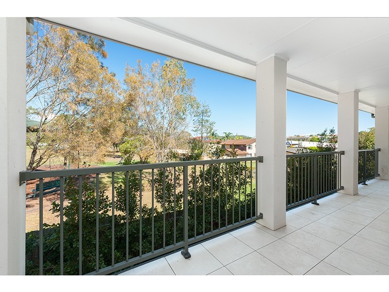 15/51-55 Daniells Street, Carina QLD 4152