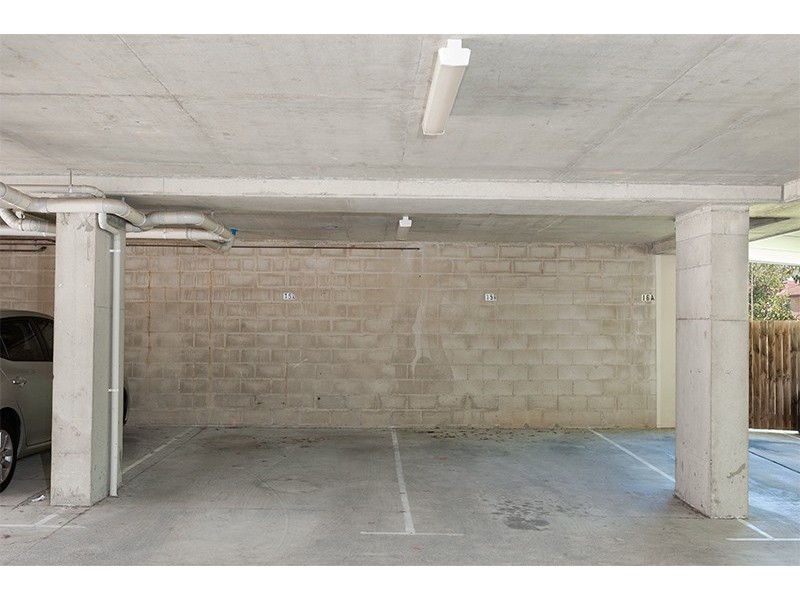 15/51-55 Daniells Street, Carina QLD 4152