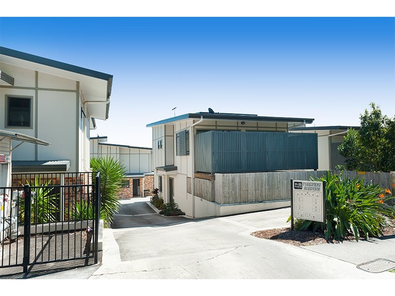 15/51-55 Daniells Street, Carina QLD 4152