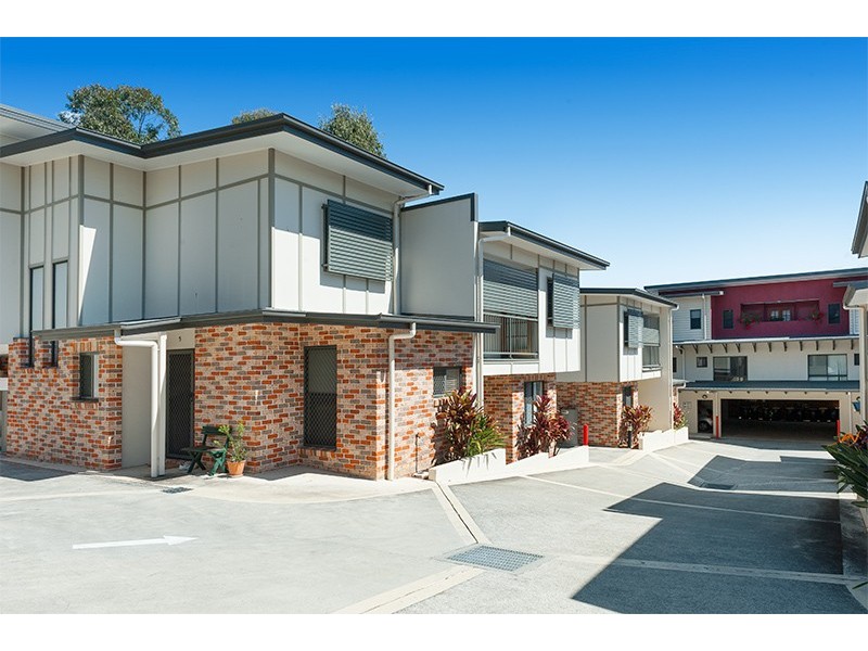 15/51-55 Daniells Street, Carina QLD 4152