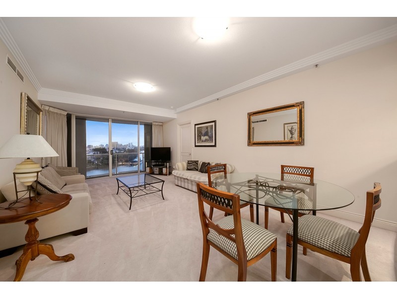 52/32 Macrossan Street, Brisbane City QLD 4000