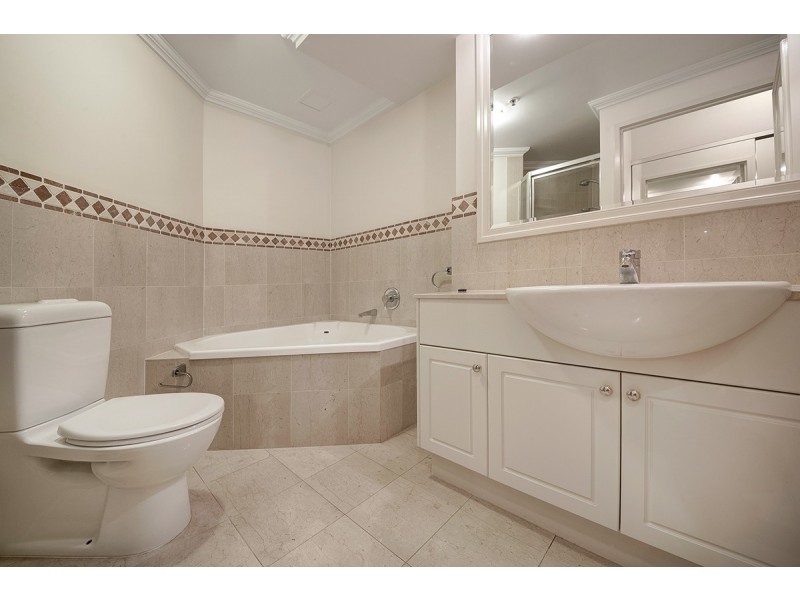 52/32 Macrossan Street, Brisbane City QLD 4000