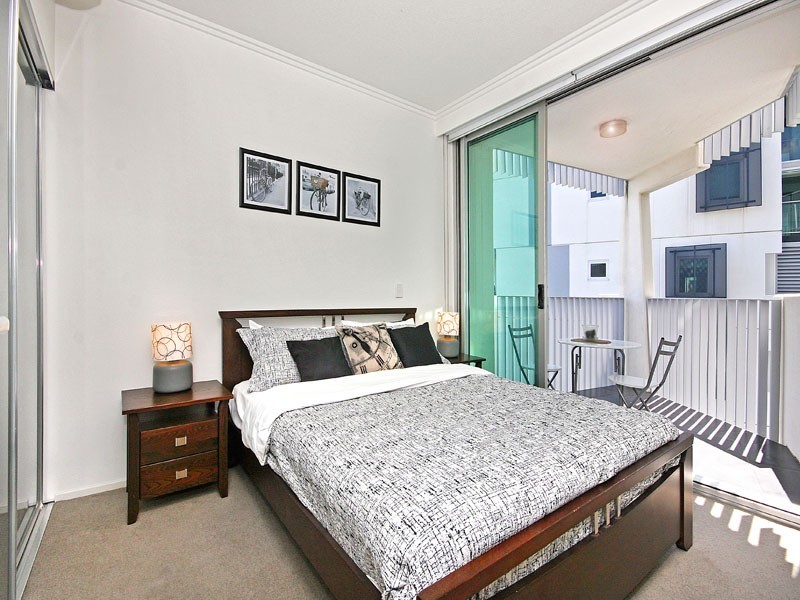 68/89 Lambert Street, Kangaroo Point QLD 4169