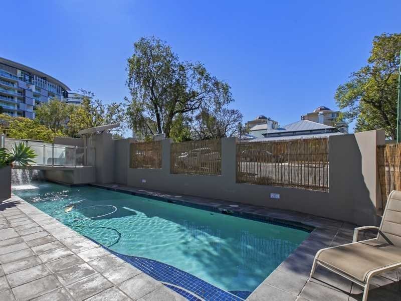 19/153 Lambert Street, Kangaroo Point QLD 4169