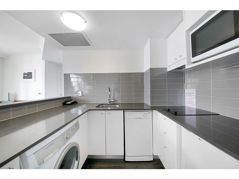 95 Charlotte Street, Brisbane City QLD 4000