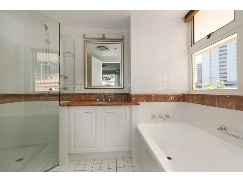 201/132 Alice Street, Brisbane City QLD 4000