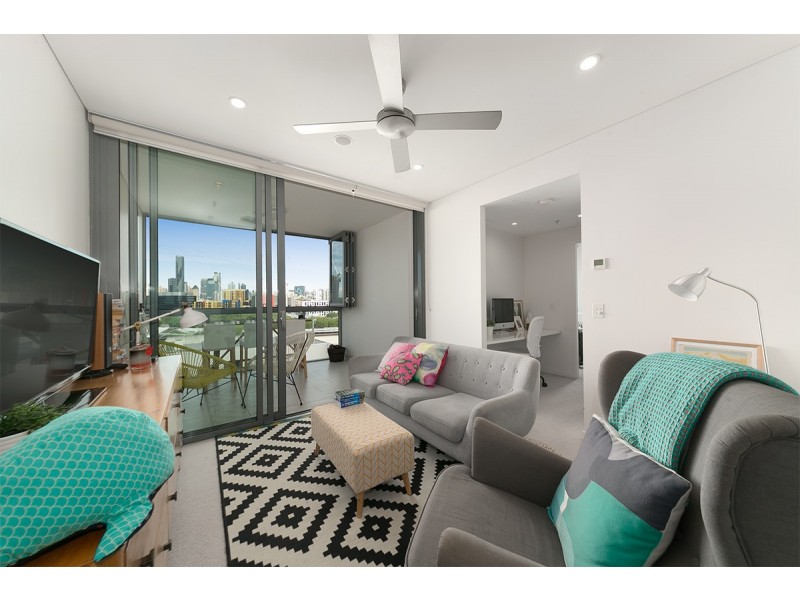 2046/16 Hamilton Place, Bowen Hills QLD 4006