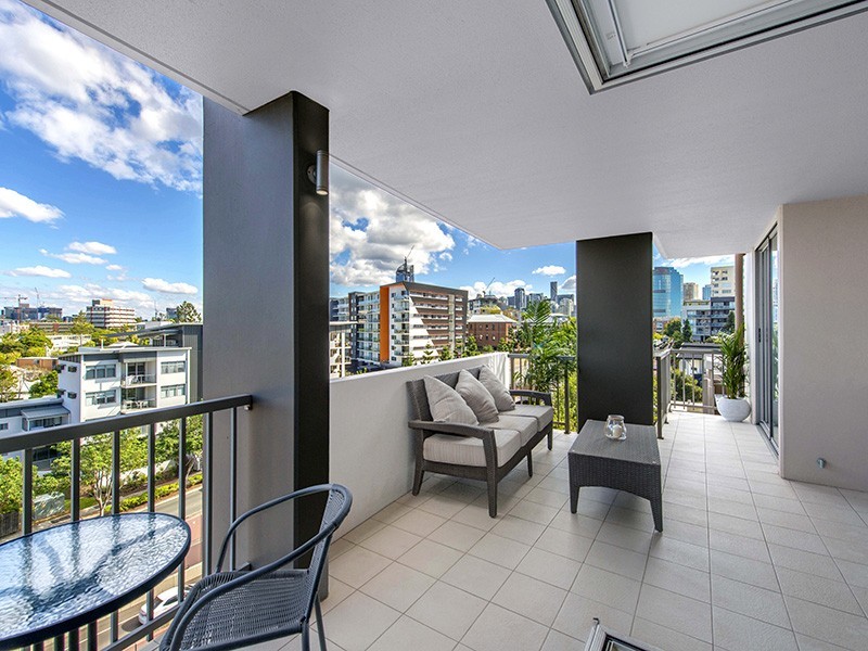 18/153 Lambert Street, Kangaroo Point QLD 4169