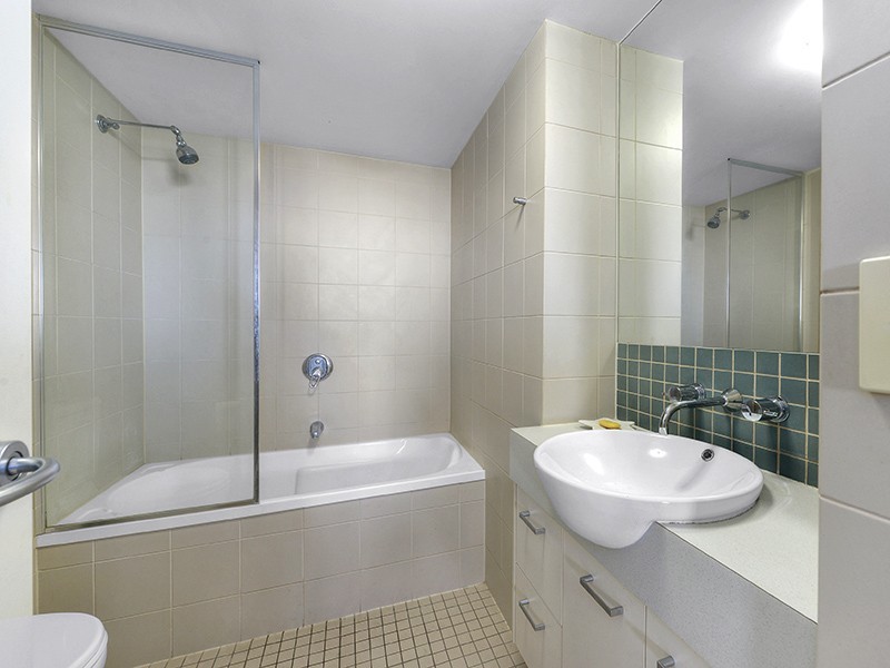 18/153 Lambert Street, Kangaroo Point QLD 4169