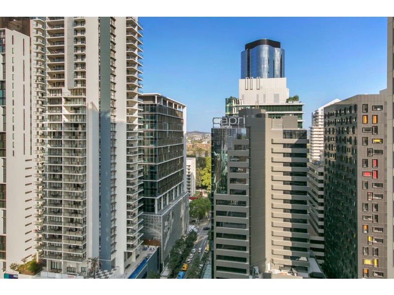 2009/108 Albert Street, Brisbane City QLD 4000