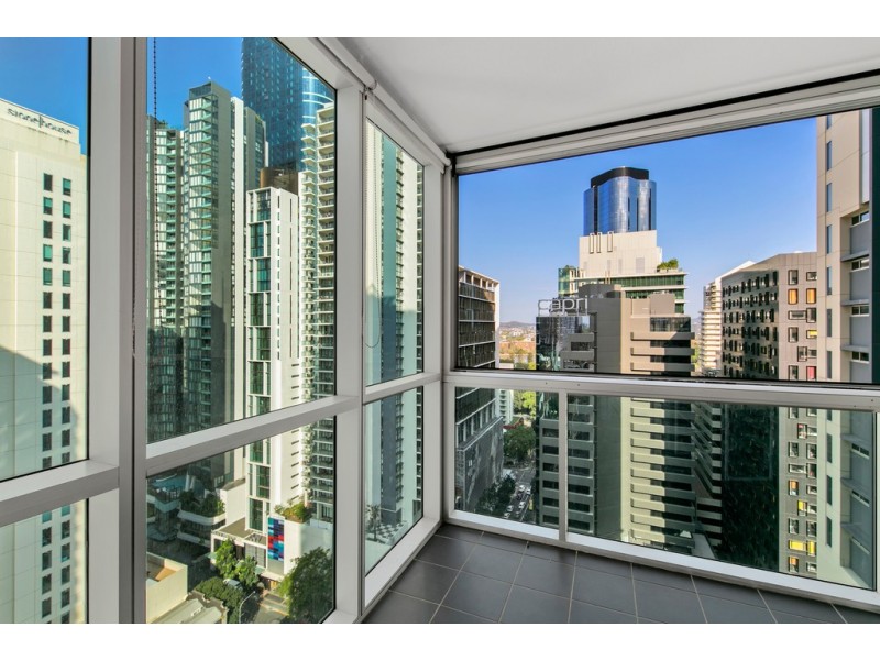 2009/108 Albert Street, Brisbane City QLD 4000