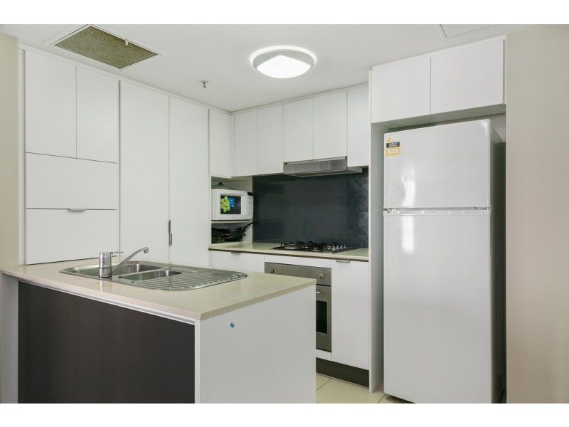 2009/108 Albert Street, Brisbane City QLD 4000