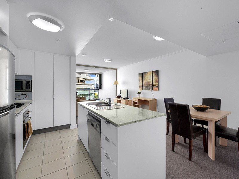 2205/108 Albert Street, Brisbane City QLD 4000