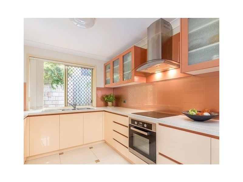 17 Lyrebird Street, Loganlea QLD 4131