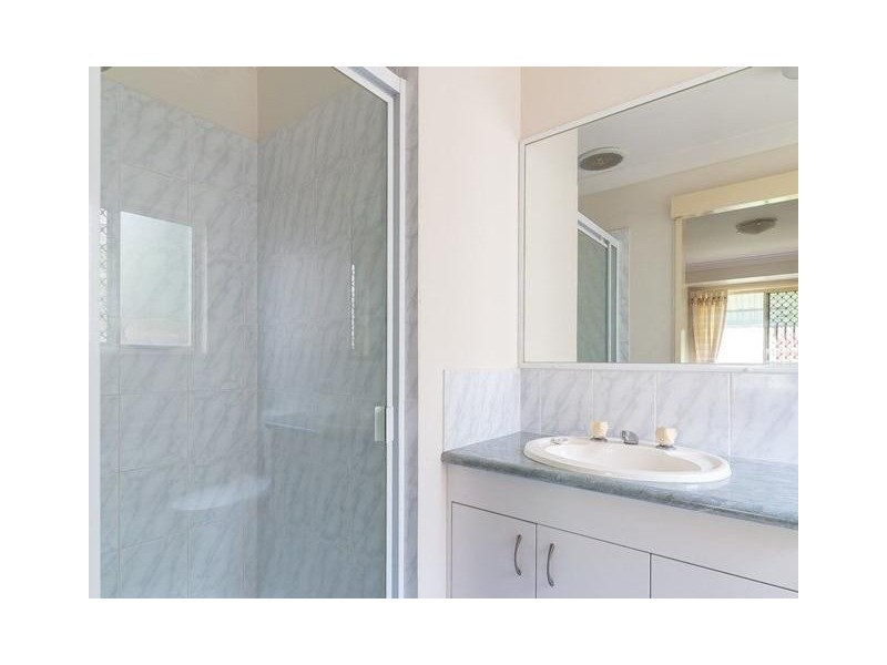 17 Lyrebird Street, Loganlea QLD 4131