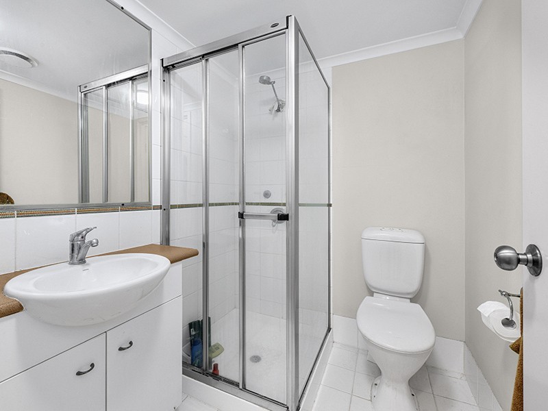 32/2 St Pauls Terrace, Spring Hill QLD 4000