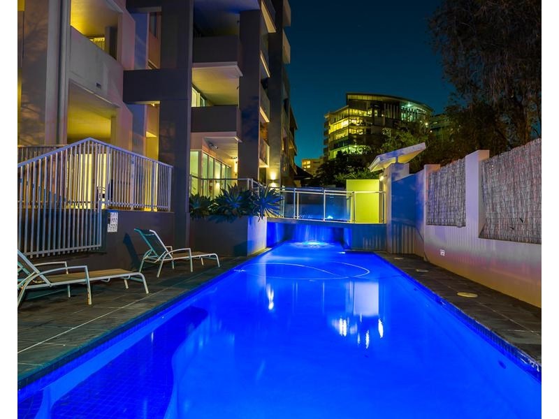 19/153 Lambert Street, Kangaroo Point QLD 4169