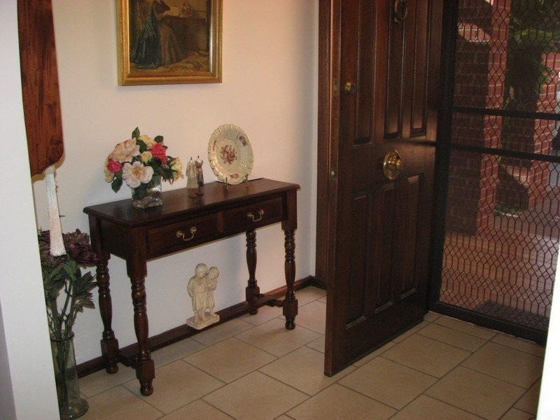 10 Wyndham Ave, Forbes NSW 2871