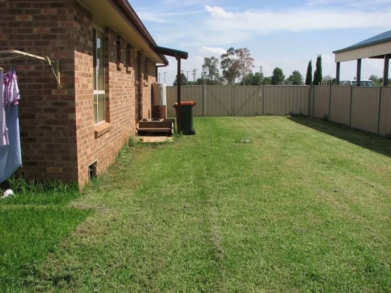 7 Powter Street, Forbes NSW 2871