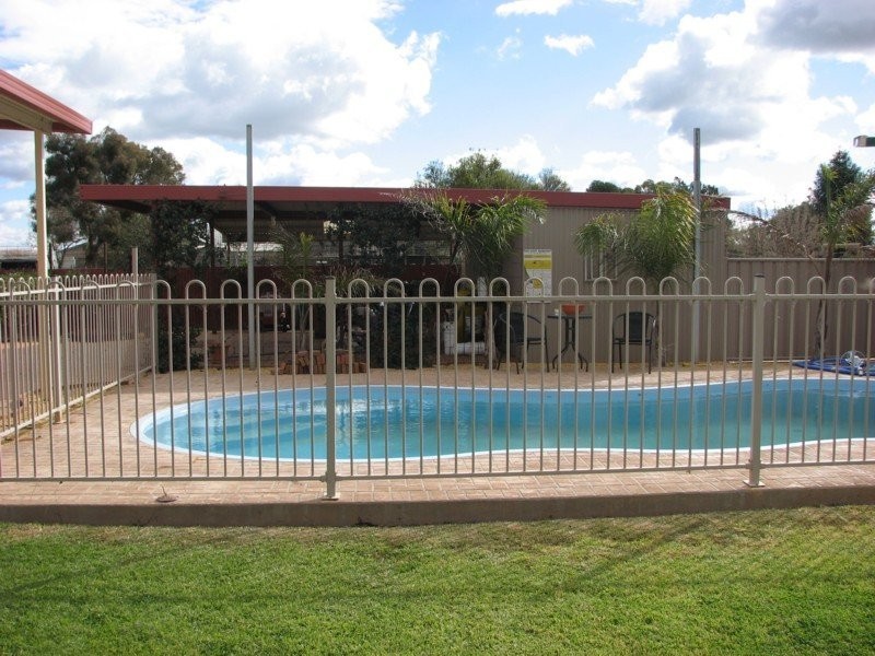 4 Stokes Street, Forbes NSW 2871